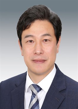 강성삼